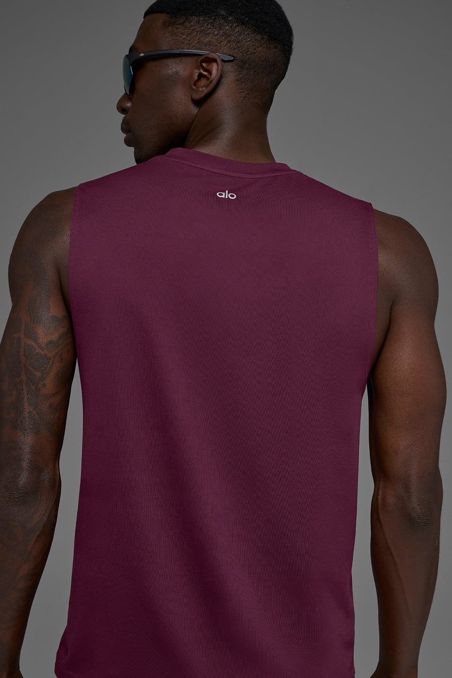 Conquer Muscle Tank - Burgundy